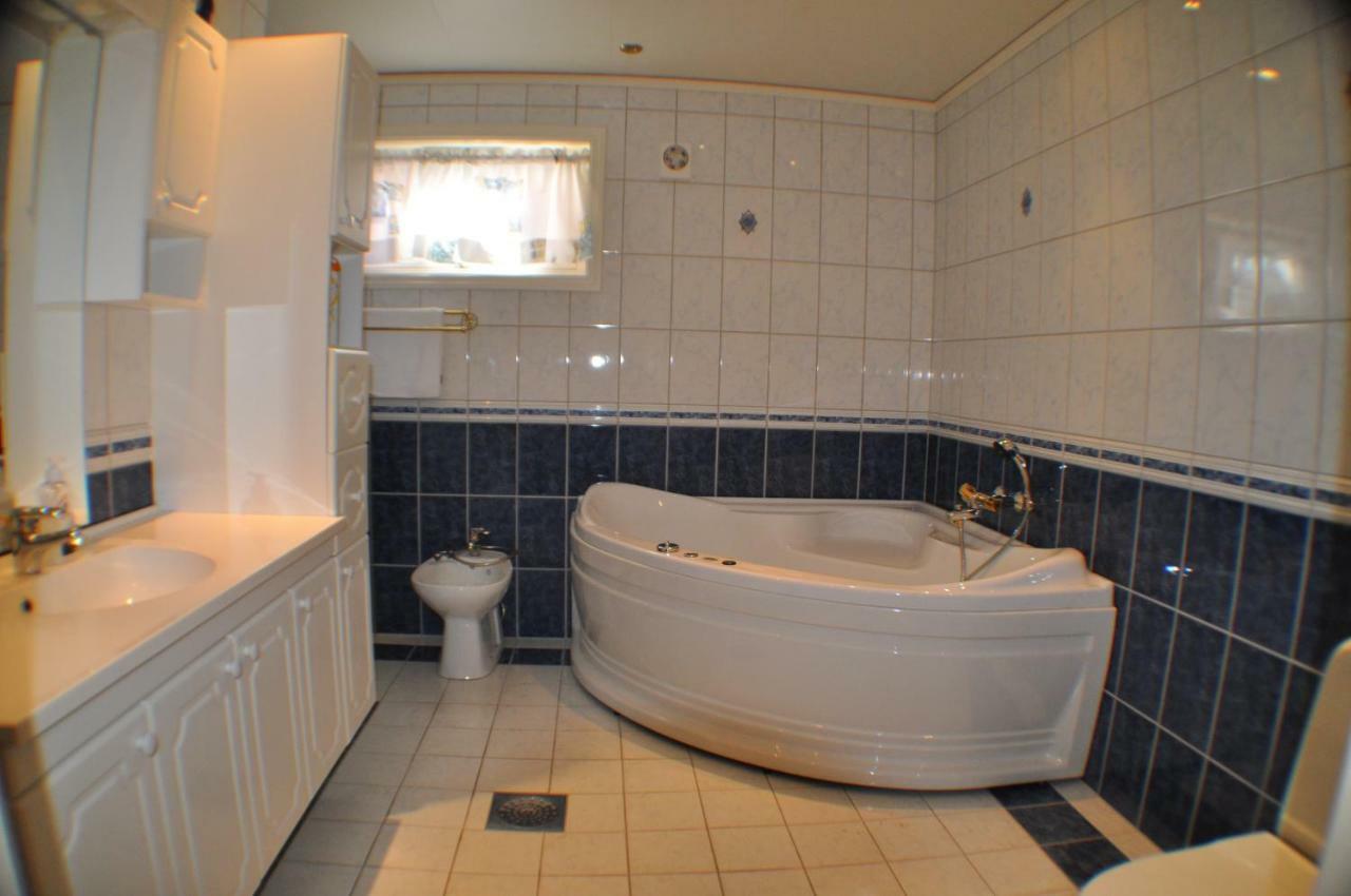 5-Bedroom House In Lofoten رامبيرغ المظهر الخارجي الصورة